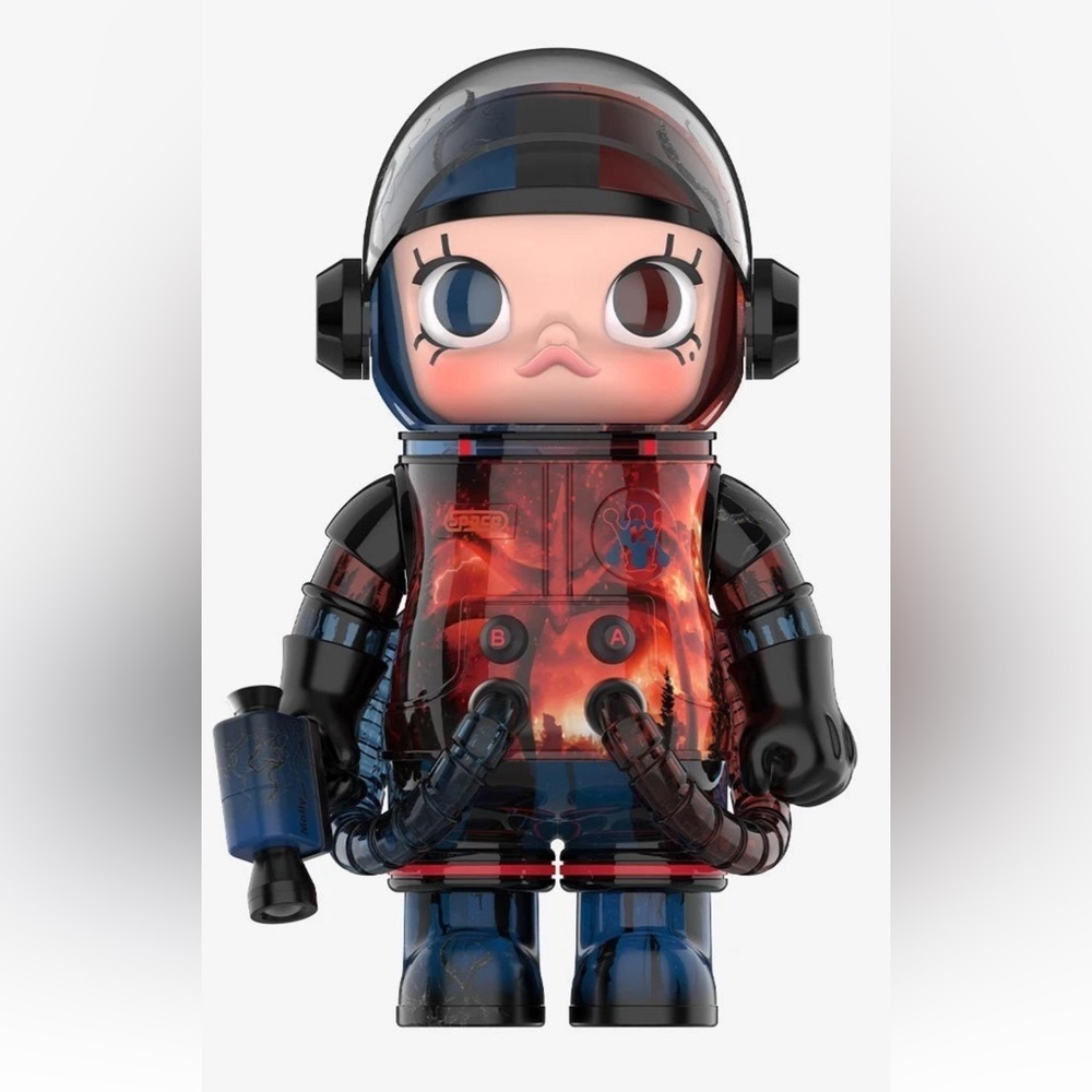 400% Mega Space Molly “Stranger Things”  open box. - Picture 3 of 5